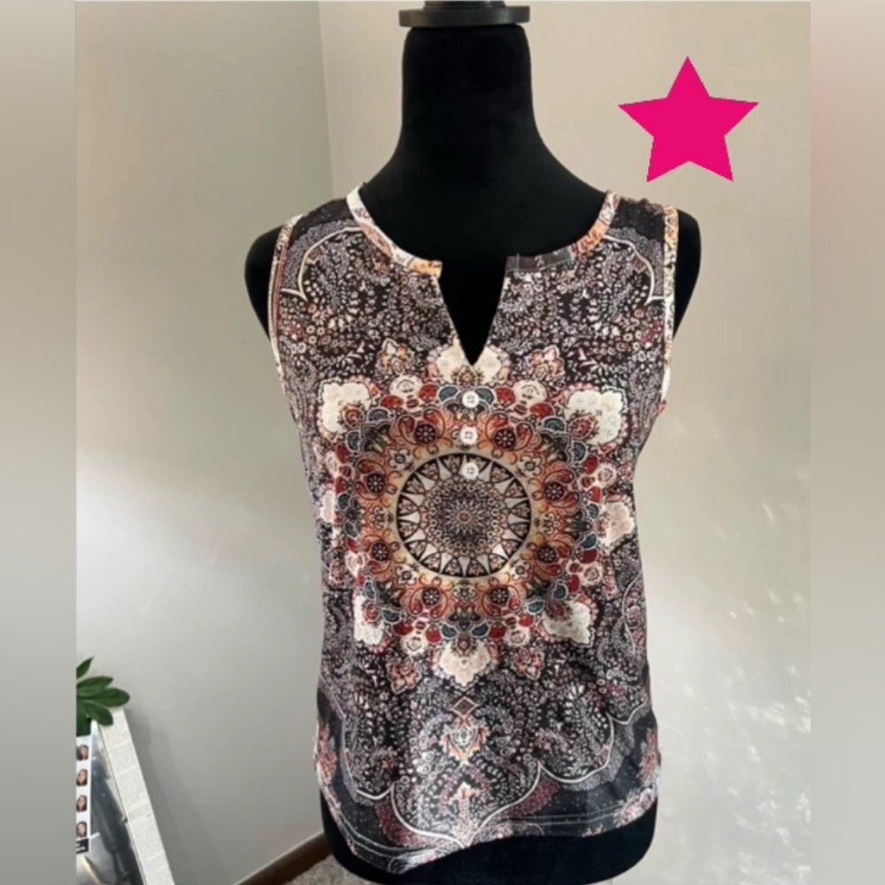NWOT Beautiful multi-color tank size S